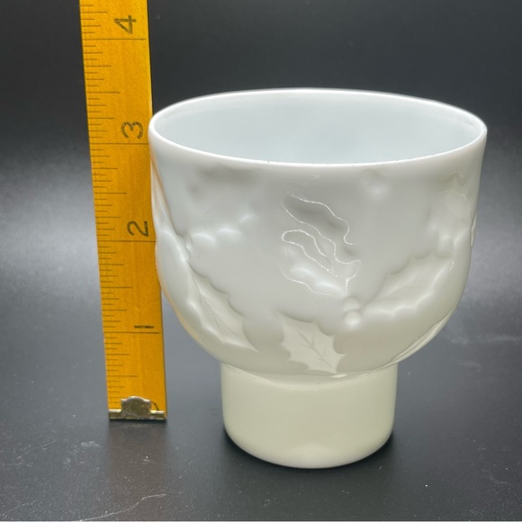 VTG Colonial Candle of Cape Cod Holly Ceramic Candle Holder w/Box Christmas - Picture 9 of 11